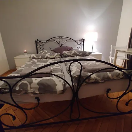 홈스테이 Smolna 9 Centrum *